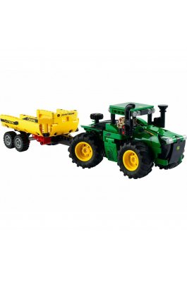 Lego Technic Tractor (42136) Lego Technic Tractor (42136)