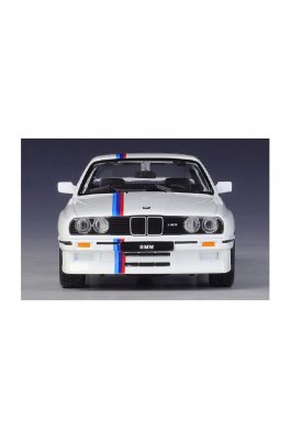 Bburago Αυτοκινητάκι BMW M3 E30 1988 Λευκό 1/24 (21100) Bburago Αυτοκινητάκι BMW M3 E30 1988 Λευκό 1/24 (21100)