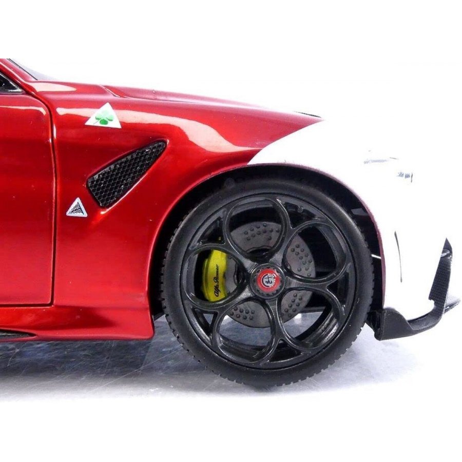 Bburago Alfa Romeo Giulia GTam #99, Μεταλλικό Κόκκινο 1/18 (11049) Bburago Alfa Romeo Giulia GTam #99, Μεταλλικό Κόκκινο 1/18 (11049)