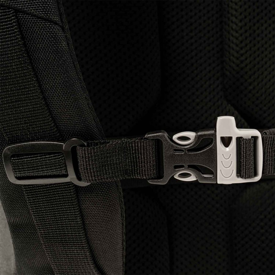 Polo Σακίδιο Πλάτης Quest Large 30lt. σε Μαύρο (9020672000) Polo Σακίδιο Πλάτης Quest Large 30lt. σε Μαύρο (9020672000)