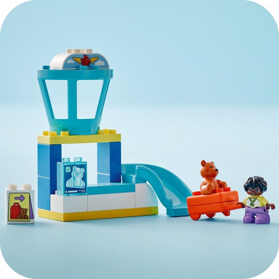 Lego Duplo First Time At The Airport (10443) Lego Duplo First Time At The Airport (10443)