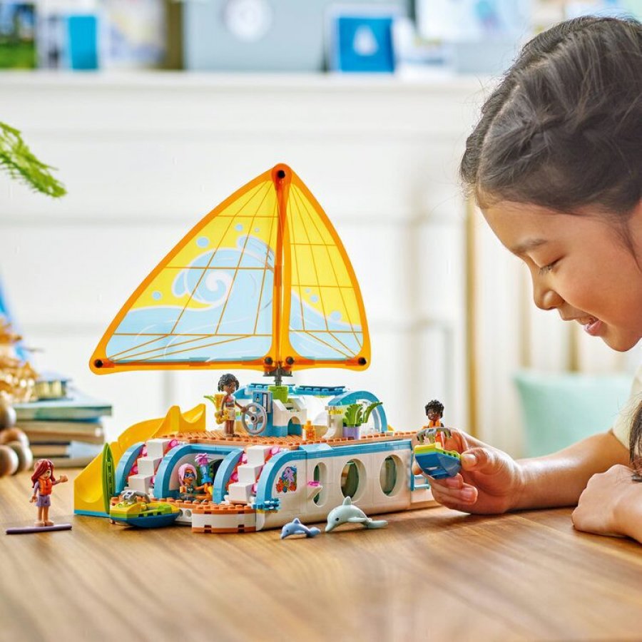 Lego Friends Travel Boat Adventure (42664) Lego Friends Travel Boat Adventure (42664)