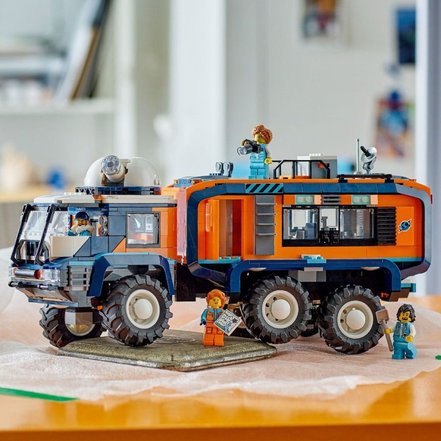 Lego City Arctic Explorer Science Lab Truck (60471) Lego City Arctic Explorer Science Lab Truck (60471)